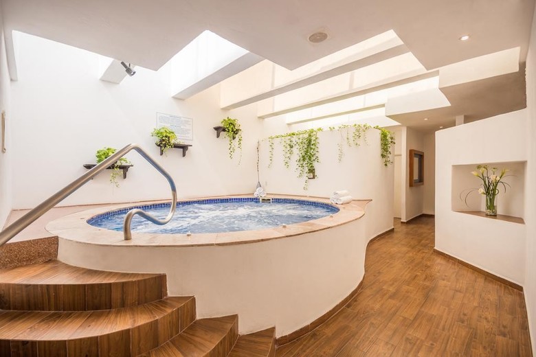 Hotel Friendly Vallarta Beach Resort & Spa