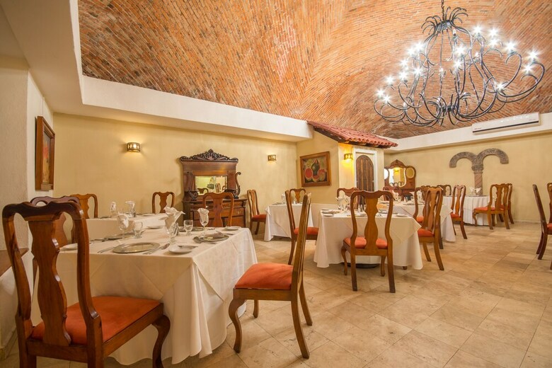 Hotel Friendly Vallarta Beach Resort & Spa