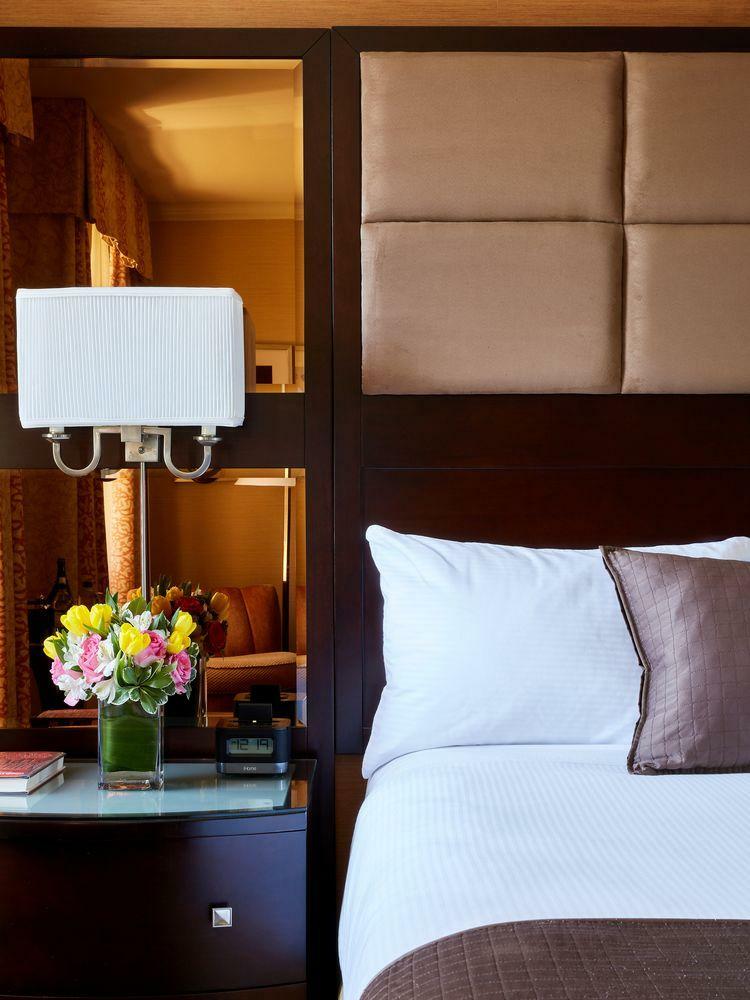 Excelsior Hotel
