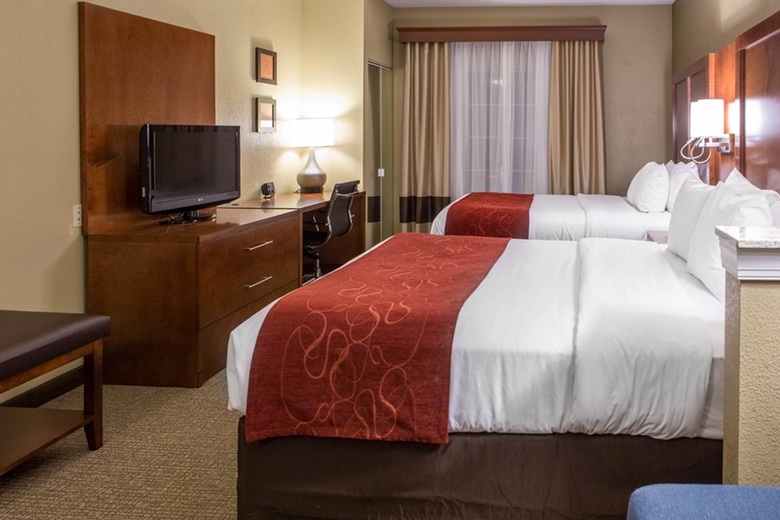 Hotel Comfort Suites