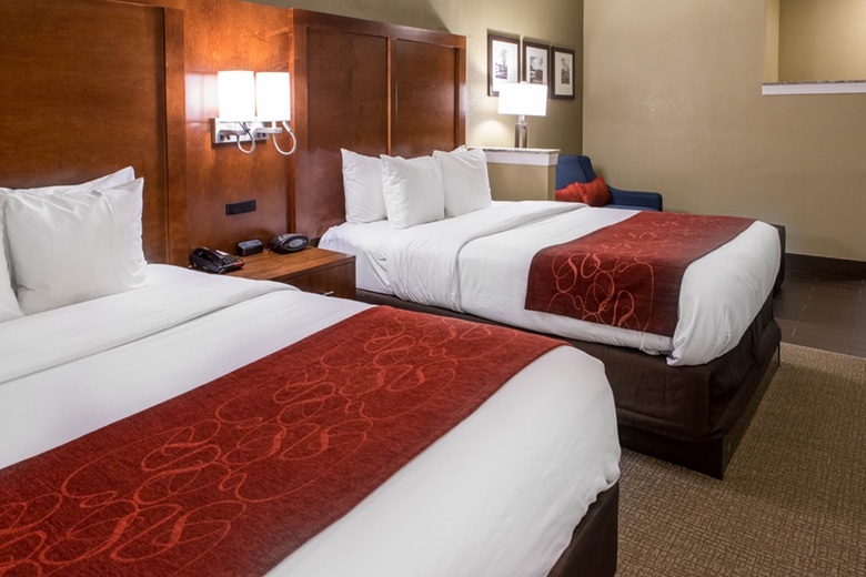 Hotel Comfort Suites