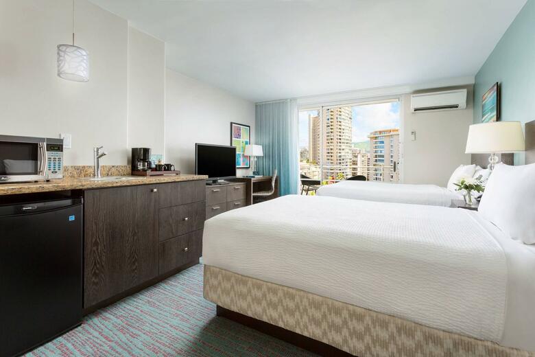 Hotel Courtyard By Marriott Waikiki Beach