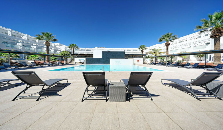 Hotel Aequora Lanzarote Suites