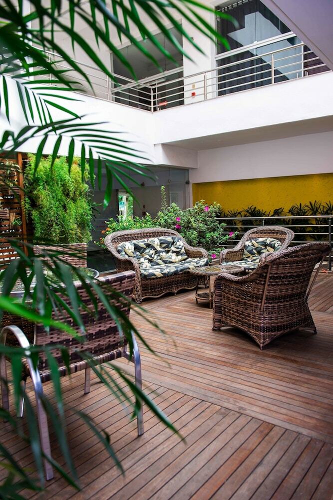 Hotel Metropolitano