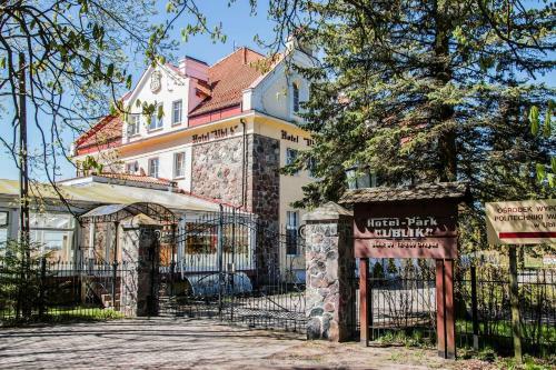 Hotel Park Ublik