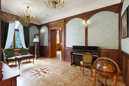 Pa?ac Mort?gi Hotel & Spa