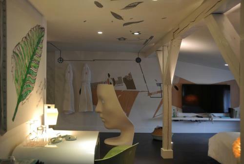 Hostal Sint Ji Design Rooms