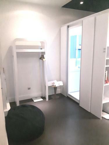 Hostal Sint Ji Design Rooms