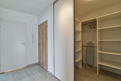 Ltc Apartments Malczewskiego Centrum