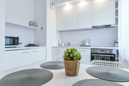 Ltc Apartments Malczewskiego Centrum