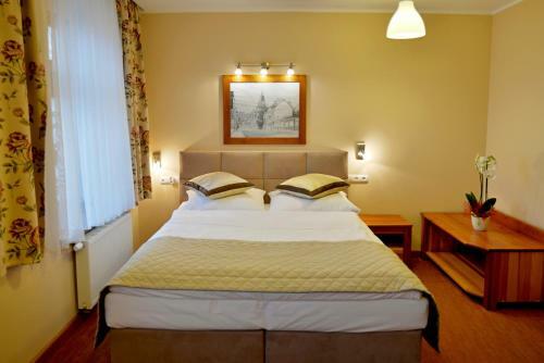 Hotel Karczma Che?mi?ska