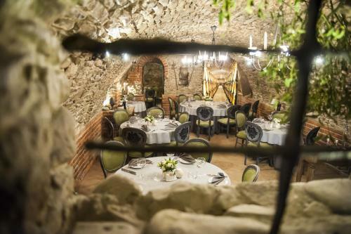 Hotel Restauracja Piwnica Rycerska