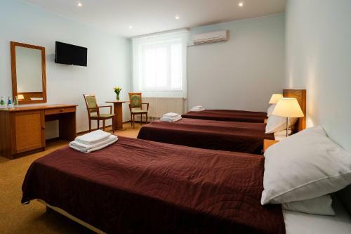 Hotel Extrans