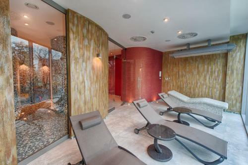 Hotel Lazur Spa & Conference