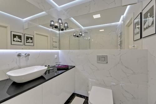 Apartamento The Skyway Suite Old Town