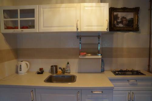 Moris Beach Apartments