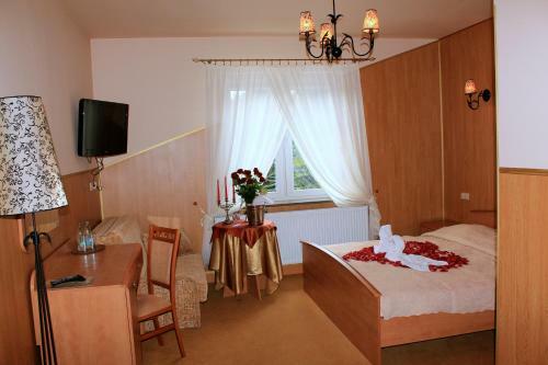 Hotel Restauracja Parkowa - Noclegi