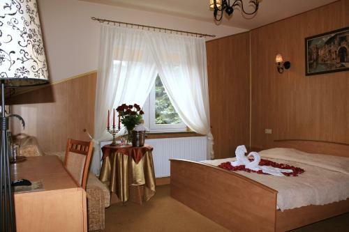 Hotel Restauracja Parkowa - Noclegi