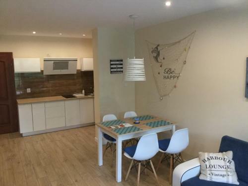 Apartamenty Sosnowe Nad Morzem ?uk?cin