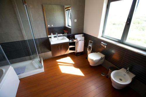 Villa Mastlo Assenta Pt - With Indoor Pool And Ocean View