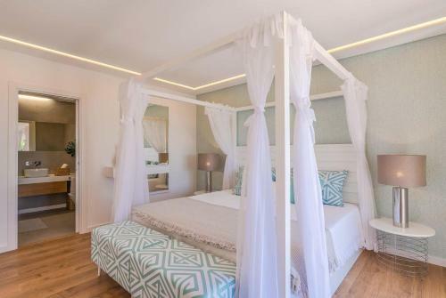 Gale Villa Sleeps 8 Air Con Wifi