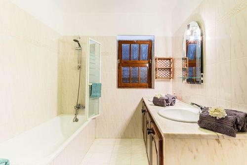Canada Do Parragil Villa Sleeps 10