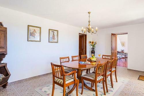 Canada Do Parragil Villa Sleeps 10