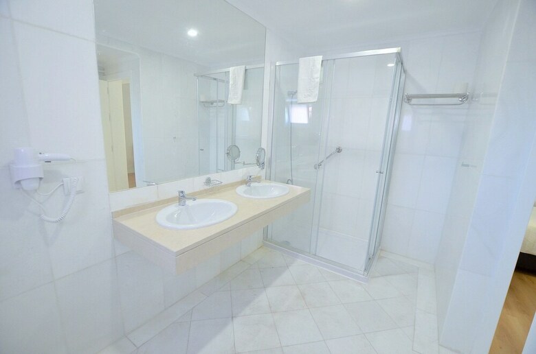 Hotel Hilltop Oasis Lisbon Lux Oeiras