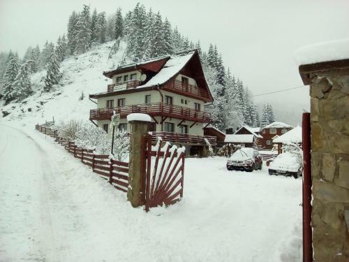 Hostal Pensiunea Roua Diminetilor