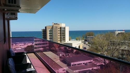Sophia Sunrise Seaview Mamaia Serviced Apartment