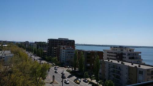 Sophia Sunrise Seaview Mamaia Serviced Apartment