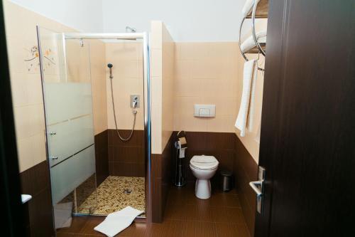 Hostal Elegant House