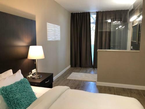 Hostal Vila Roca Hotel And Spa