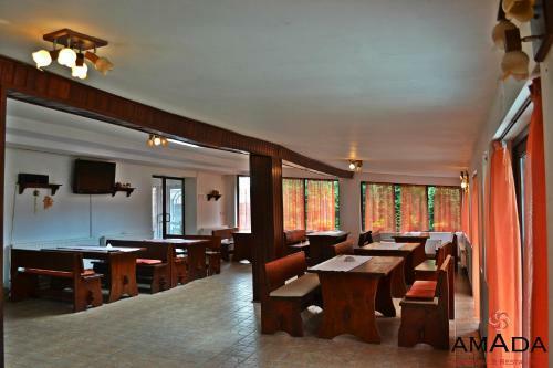 Hostal Pensiunea Amada