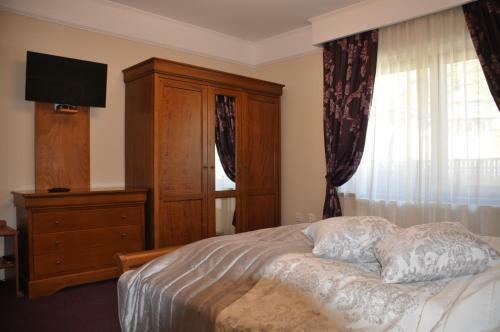 Aparthotel Anna Apartmanh�z