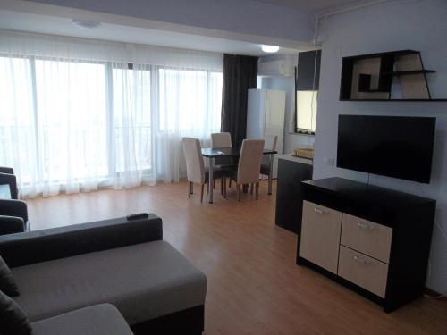 Apartamente Mamaia Nord D5