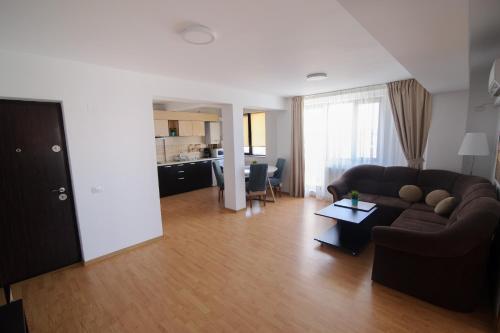 Apartamente Mamaia Nord D5