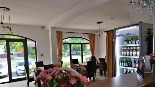 Hostal Pensiunea Ewe