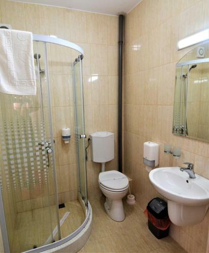Hostal Pensiunea Ewe