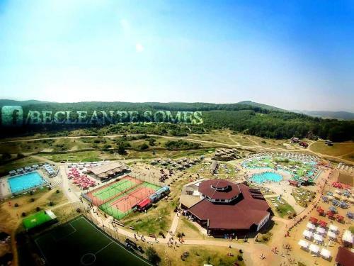 Lodge Cabana Soral Baile Figa