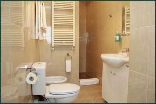 Hostal Pensiunea Rix Rooms