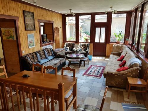 Hostal Pensiunea Ana-dragusana