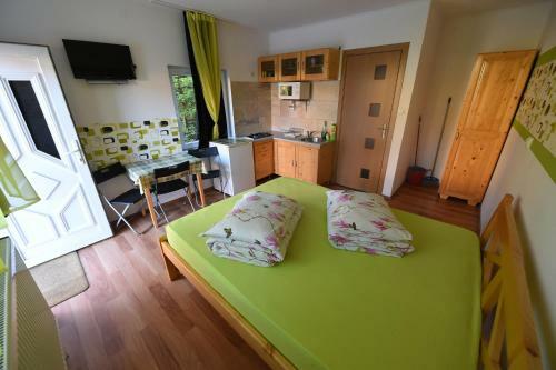 Hostal Pensiunea Soare Si Luna
