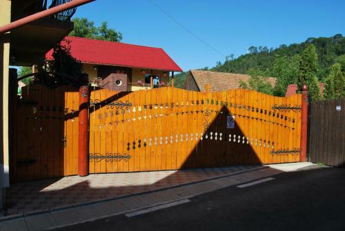 Hostal Pensiunea Soare Si Luna