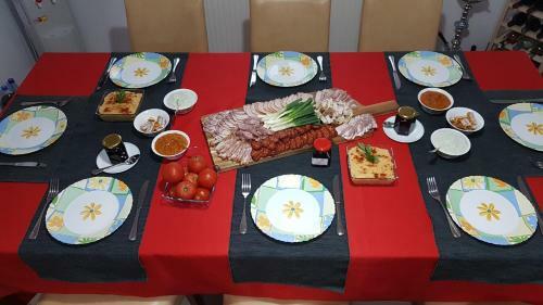Hostal Pensiunea Casa Runcu Buzau