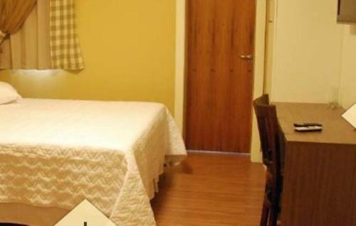 Hotel Jacu�