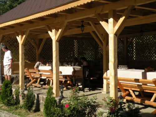 Hostal Pensiunea Roua Muntelui
