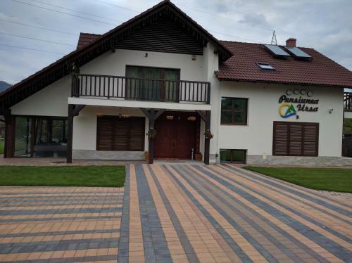Hostal Pensiunea Ursa