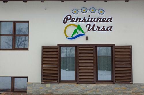 Hostal Pensiunea Ursa