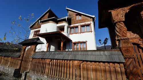 Hostal Dacii Liberi Resort And Spa